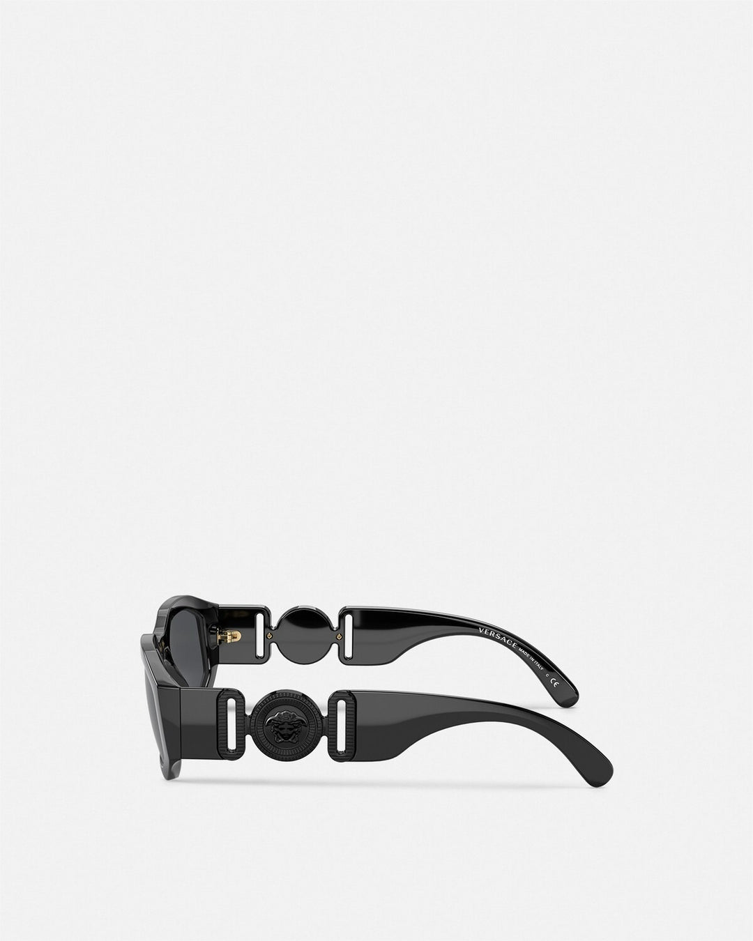 Imperial Bold Square Sunglasses – Black Edition