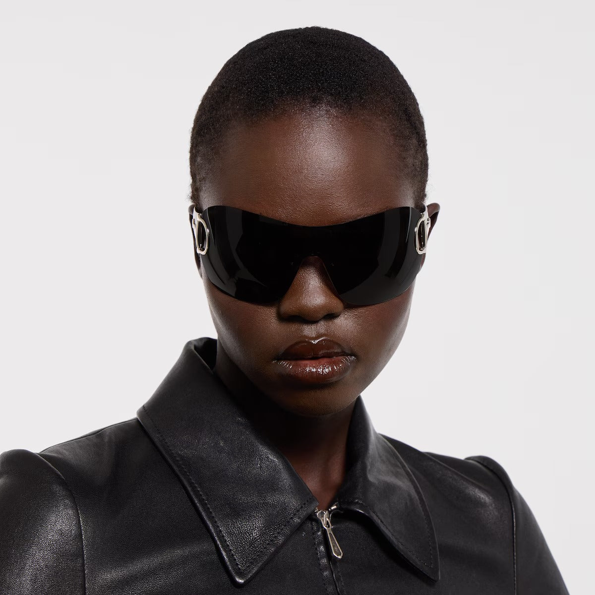 Frameless mask sunglasses
