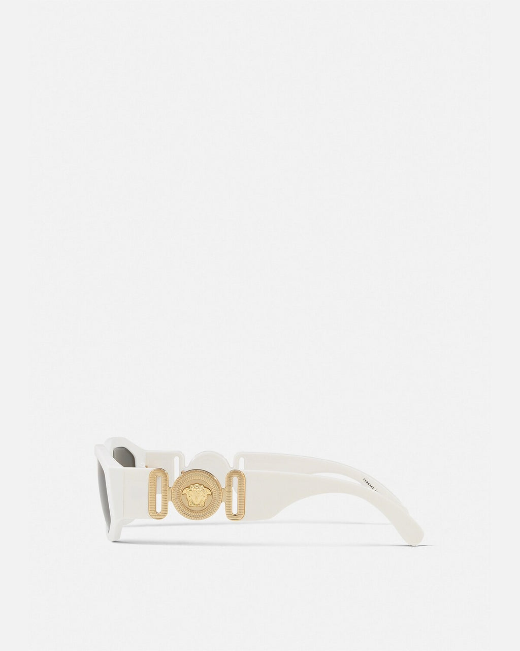 Imperial Bold Square Sunglasses – Black Edition